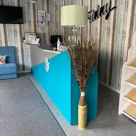 Friday Hotel Mamaia