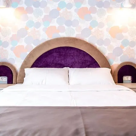 Friday Hotel 2*